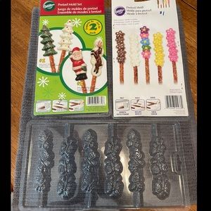 Set of 3 Chocolate Pretzel Molds